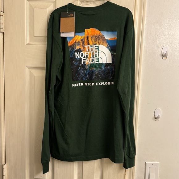 The North Face Men’s Long-sleeve Shirt - Picture 5 of 6